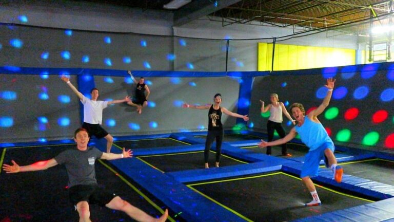 How to Plan the Perfect Trampoline Park Outing for a Group or Party